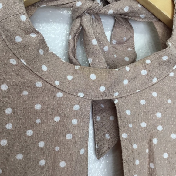 Abercrombie & Fitch Brown Polka Dot Top - Picture 4 of 9